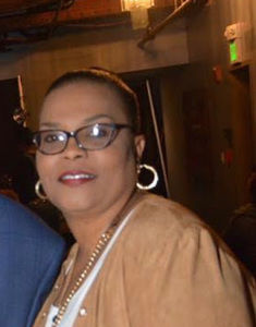 Meet your Posher, Felicia